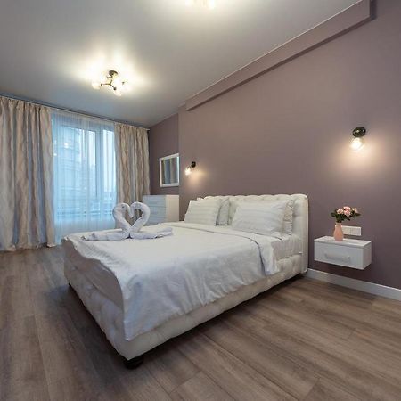 New Modern Apartments. Metro Minskaya 基輔 外观 照片